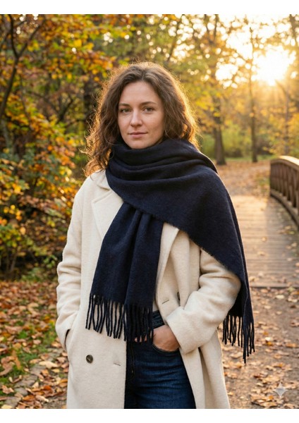 Kadın Siyah Püsküllü Geniş Omuz Şal-Atkı fiyatları