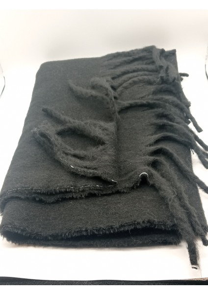 Kadın Siyah Püsküllü Geniş Omuz Şal-Atkı fırsatları