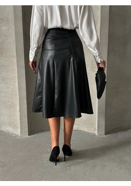 Komple Parçalı Deri Etek Siyah modelleri