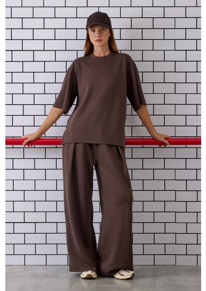 Modal Basic Tişört Acı Kahve fırsatları