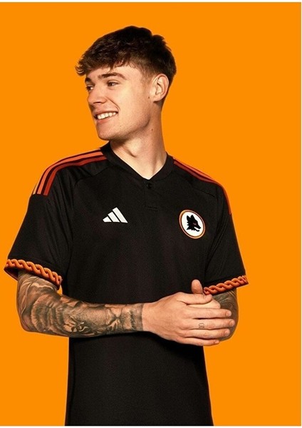 Roma 2023-24 Sezonu Isimsiz Forması