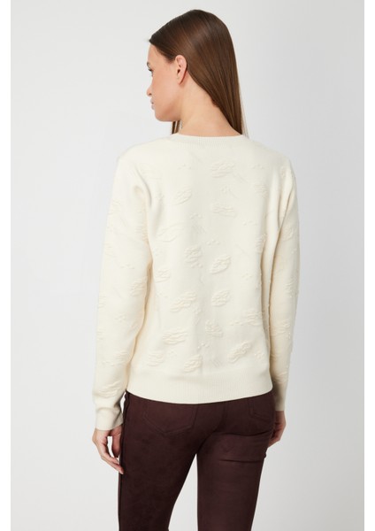 Kabartmalı Triko Kazak 66363-26K fırsatları