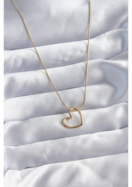 Bfs 316L Çelik Zincir Gold Renk Kalp Model Kadın Kolye