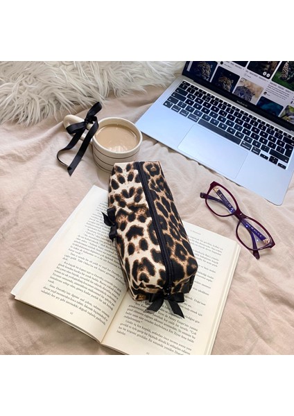 Leopar Desenli Kalemlik/makyaj Çantası