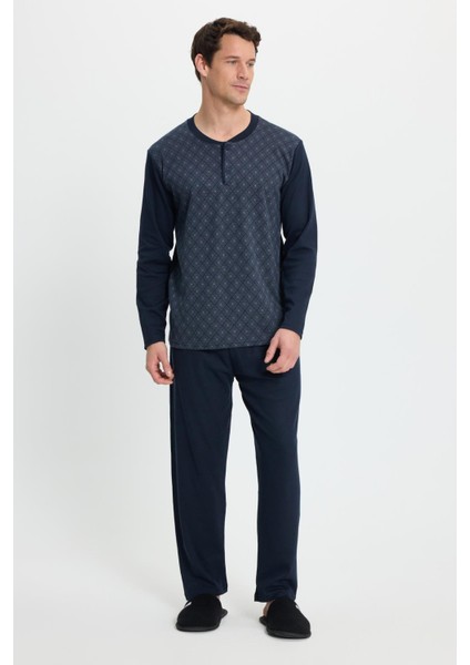 Erkek Regular Fit Pamuklu Düğmeli Yaka Beli Lastikli Desenli Pijama Takımı fırsatları