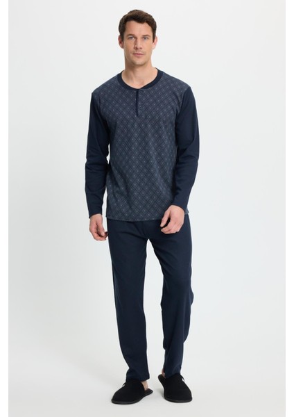 Erkek Regular Fit Pamuklu Düğmeli Yaka Beli Lastikli Desenli Pijama Takımı