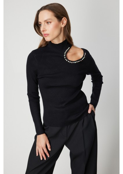 Ontriko Omzu Açık Taş Detaylı Triko Kazak 60309-26K indirimleri