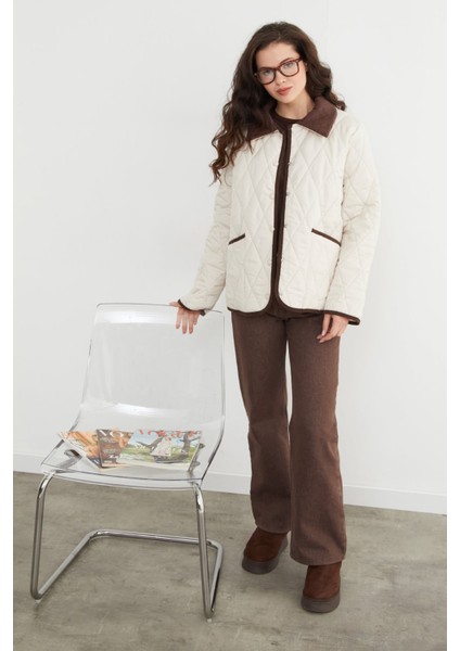 Kadife Detaylı Polo Yaka Kapitone Mont fiyatları