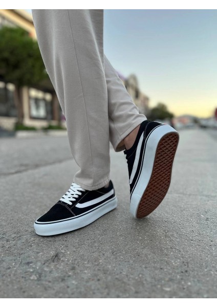Kb-V1 Kuback Siyah Beyaz Detaylı Günlük Erkek Ayakkabı fırsatları