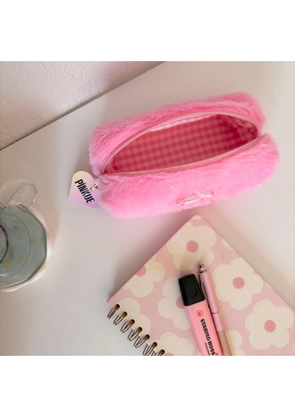 Minik Fiyonk Detaylı Fluffy Peluş Kalemlik/ Makyaj Çantası/ Organizer (Renkseçenekleriyle) fırsatları