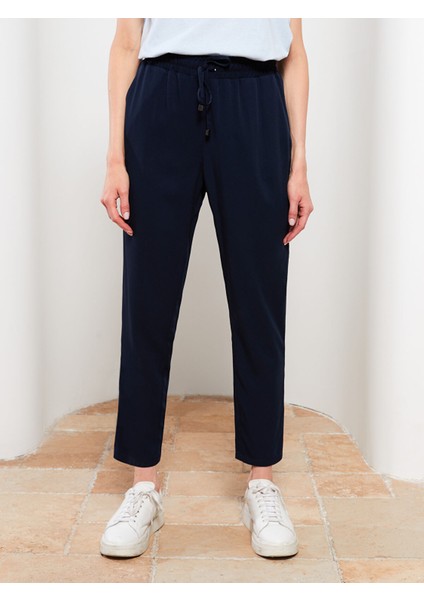 Yeni Sezon Beli Lastikli Düz Cep Detaylı Kadın Pantolon fırsatları