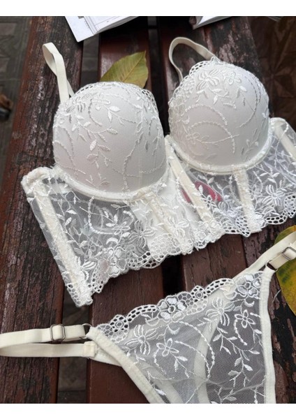 Kadın Beyaz Destekli Dantelli Büstiyer Iç Çamaşır Takımı fiyatları