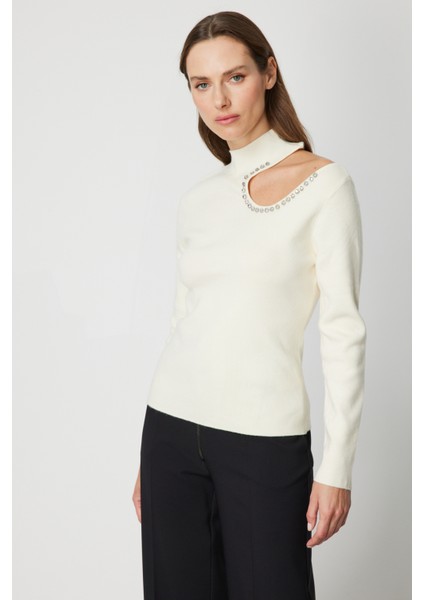 Ontriko Omzu Açık Taş Detaylı Triko Kazak 60309-26K fiyatları