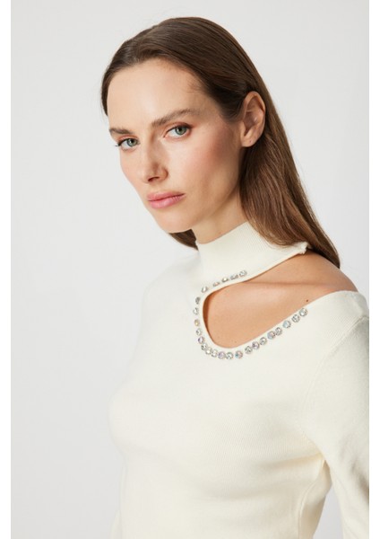 Ontriko Omzu Açık Taş Detaylı Triko Kazak 60309-26K modelleri