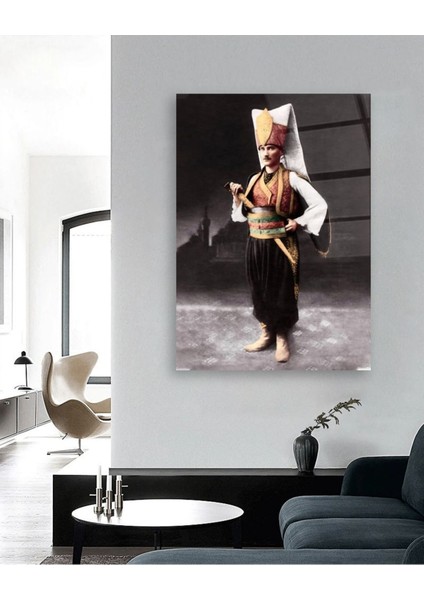 Atatürk Yeniçeri Kıyafetiyle Cam Tablo fırsatları