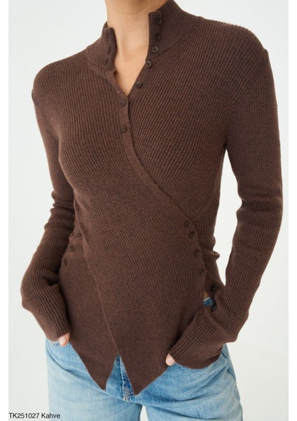 Kadın Kahverengi Belden Düğmeli Çapraz Detay Triko Kazak fiyatları