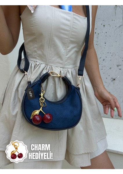 Wanda Model Süet Lacivert Charm Hediyeli Kadın El ve Omuz Çantası fırsatları