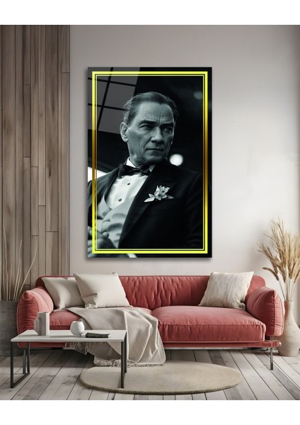 Sarı Çerçeve Görünümlü Atatürk Yan Portre Siyah Beyaz Cam Tablo fırsatları