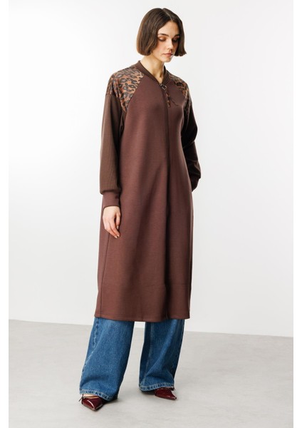 Leopar Omuz Detaylı Örme Zamansız Kap Ferace-Kahve fiyatları