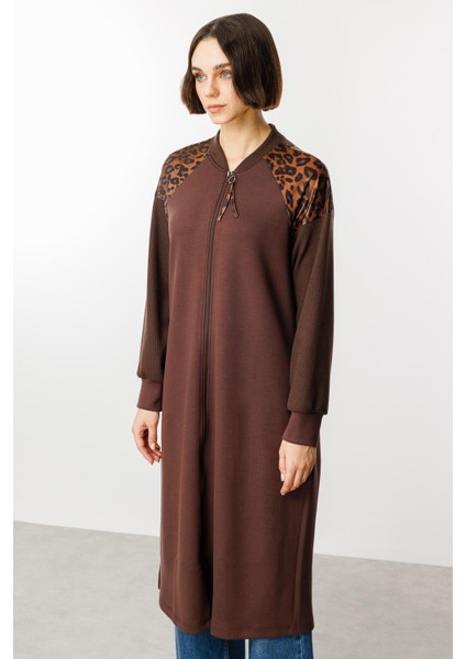 Leopar Omuz Detaylı Örme Zamansız Kap Ferace-Kahve fırsatları