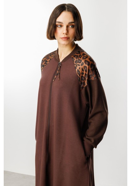 Leopar Omuz Detaylı Örme Zamansız Kap Ferace-Kahve