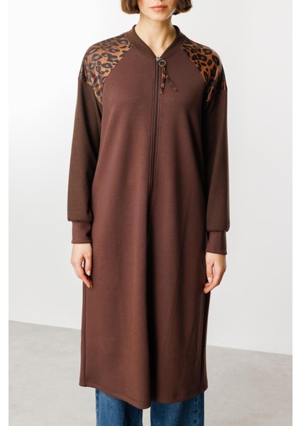 Leopar Omuz Detaylı Örme Zamansız Kap Ferace-Kahve