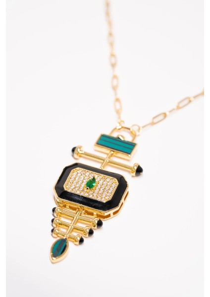 Mg Xl Kolye – Altın Kaplama, Zümrüt Yeşili Taşlı, Büyük Boy Geometrik Uçlu fiyatları