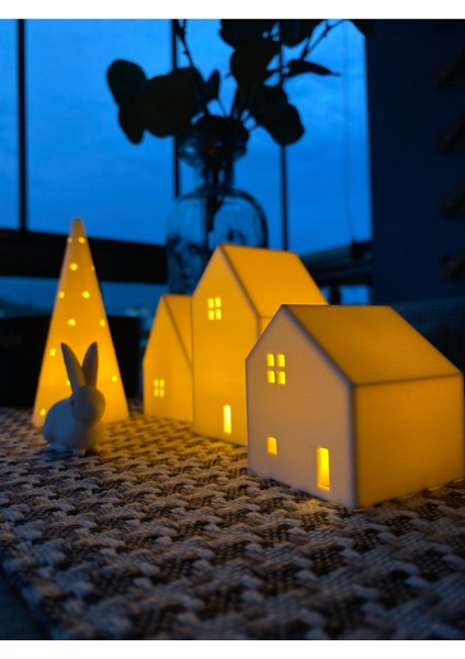 Beyaz 4'lü Kış Temalı Tealight Mumluk ve Çam Ağacı Dekorasyon Seti