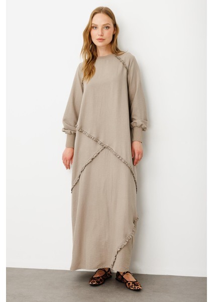 Yumuşak Dokusu ve Zarif Detaylarıyla Ipekçe Doku Ribanalı Özel Elbise-R-Vizon fiyatları