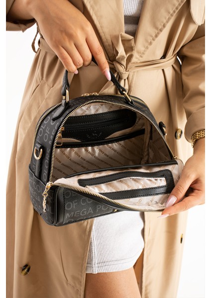 Kadın Jakarlı Siyah Omuz Çantası fırsatları