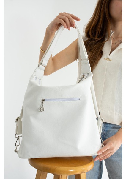 Büyük Boy Yumuşak Deri Hem Sırt Hem Omuz Çantası 540 modelleri