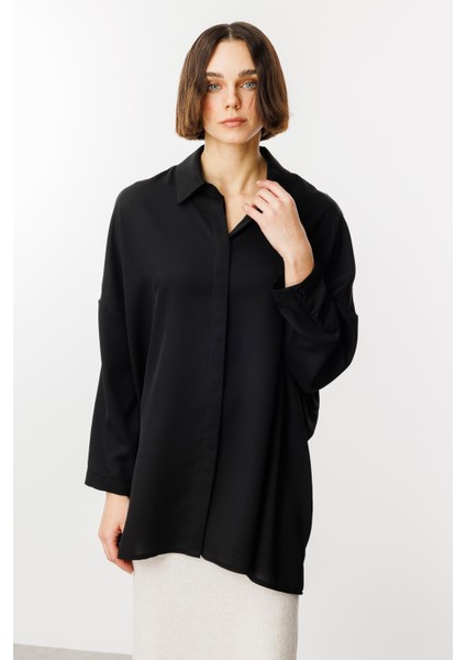 Özel Kalıp Zamansız Akıcı Kumaştan Bluz Tunik-Siyah fırsatları