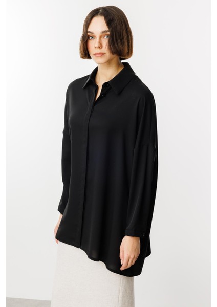 Özel Kalıp Zamansız Akıcı Kumaştan Bluz Tunik-Siyah