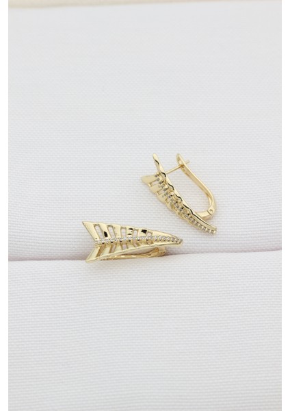 Stil Incisi/xupıng Jewelry Üçgen Zirkon Taşlı Küpe fırsatları