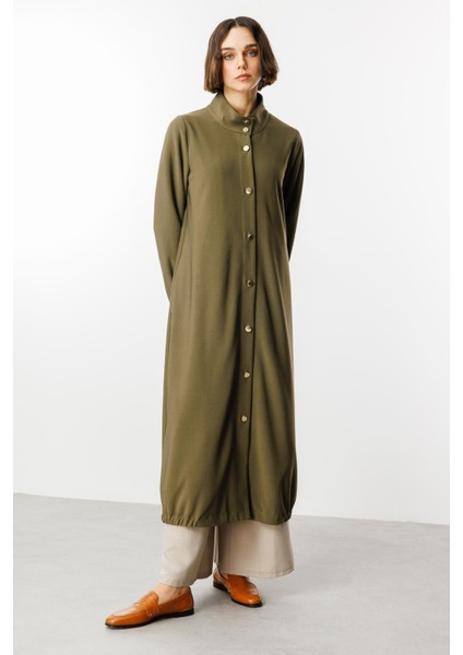 Gold Detay Dökümlü Kumaş Zamansız Spor Trench Kap-Haki