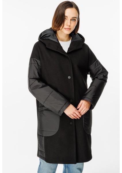 Sporty Kaşe ve Kapitone Uyumlu Özel Kaban-Siyah modelleri