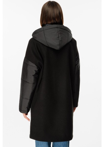 Sporty Kaşe ve Kapitone Uyumlu Özel Kaban-Siyah