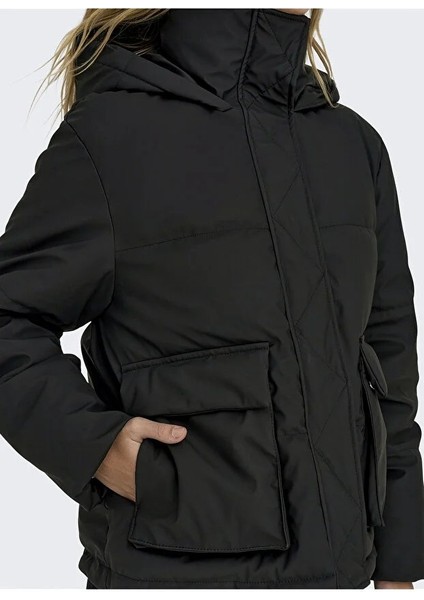 Onllea Rain Puffer Short Otw Kadın Mont 15349737 fırsatları