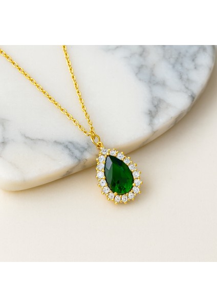 14 Ayar Altın Damla Kesim Anturajlı Zümrüt Kolye fiyatları