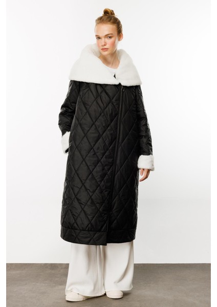 Chnl Yaka ve Kol Yumuşak Kürk Detaylı Kapitone Dolgu Kaban Manto-Siyah indirimleri