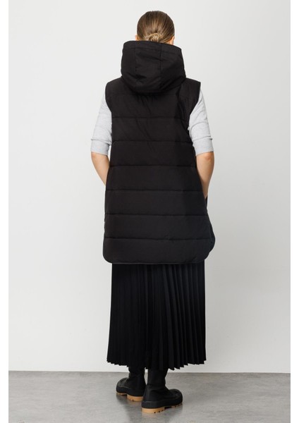 Basen Örten Kapitone Içi Dolgulu Renkli Astarlı Spor Zamansız Yelek-Siyah fırsatları