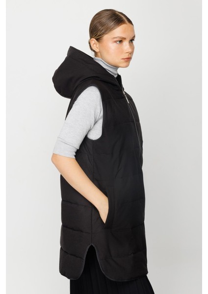 Basen Örten Kapitone Içi Dolgulu Renkli Astarlı Spor Zamansız Yelek-Siyah