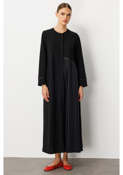 Krep Esnek Doku Polycupra Pilise Garni Detaylı Kap / Ferace-Siyah