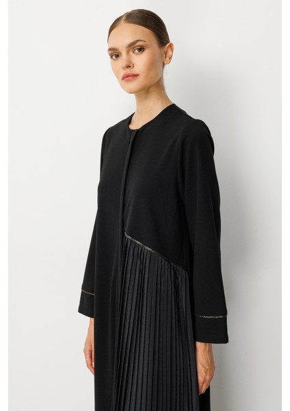 Krep Esnek Doku Polycupra Pilise Garni Detaylı Kap / Ferace-Siyah fırsatları