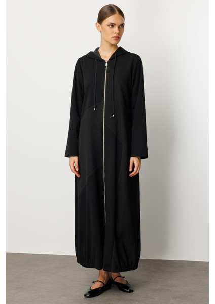 Otto Kumaş ve Düz Krep Doku Ile Pach Edilmiş Içi Komple Astarlı Zamansız Mevsimlik Trench / Kap-Siyah