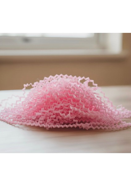 Toz Pembe Z Zigzag Kırpık Kâğıt – Hediye Kutu Içi Dolgu Süsleme ve Dolgu Malzemesi 50 gr