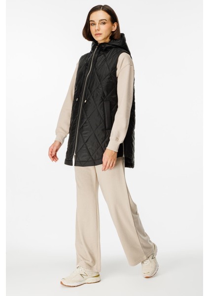 Zipper Yan ve Ön Özel Fermuar Detaylı Zamansız Yelek-Siyah