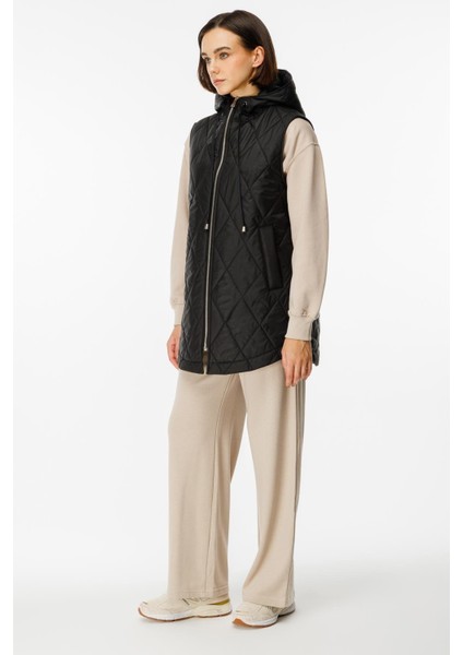 Zipper Yan ve Ön Özel Fermuar Detaylı Zamansız Yelek-Siyah modelleri