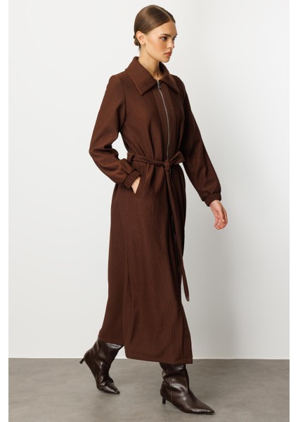 En Boy Farklı Garnilenmiş Otto Kumaşlı Içi Komple Astar Zamansız Özel Trench / Kap-Kahve modelleri