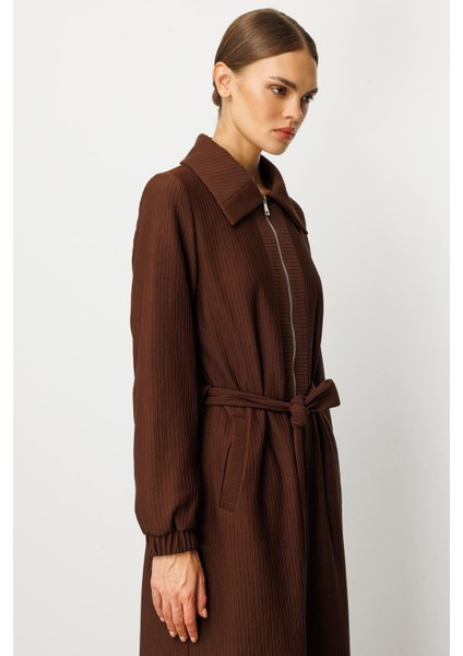 En Boy Farklı Garnilenmiş Otto Kumaşlı Içi Komple Astar Zamansız Özel Trench / Kap-Kahve